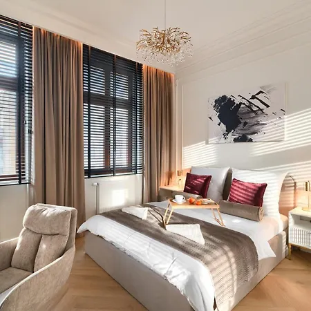 Heart Of Next To Old Market Square