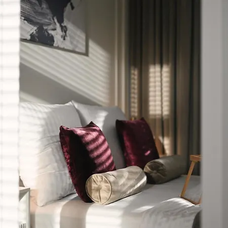 Heart Of Next To Old Market Square Apartamento